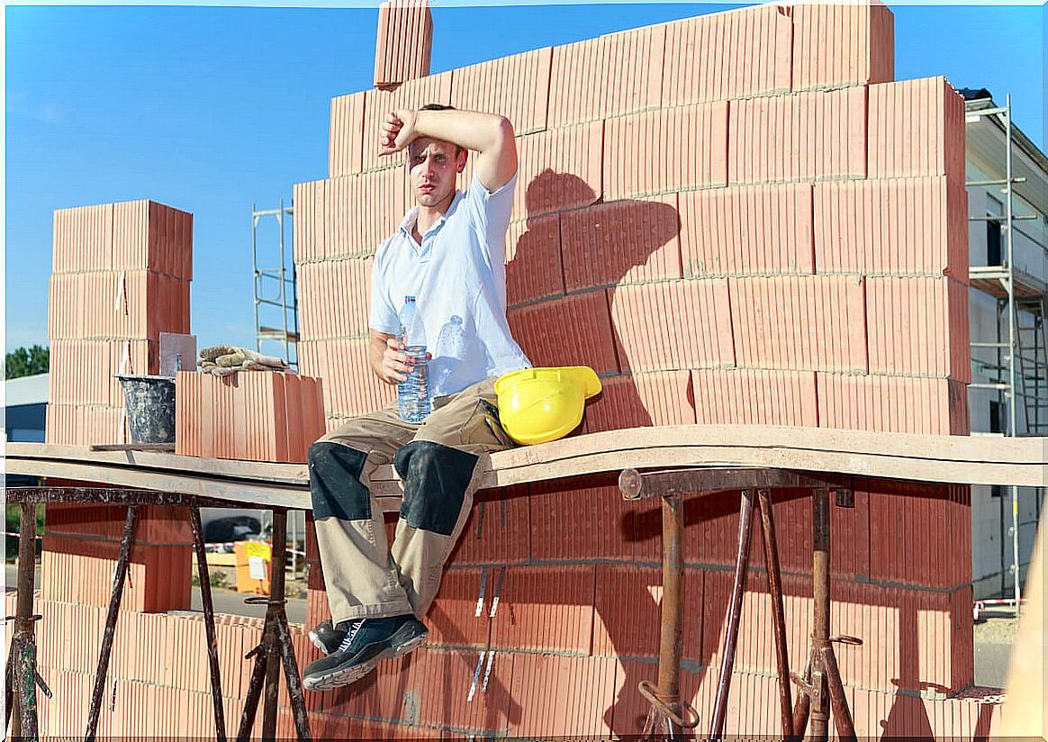 Worker with heat stress